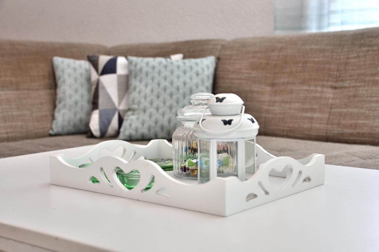 Apartment Leonora Vodice Eksteriør billede